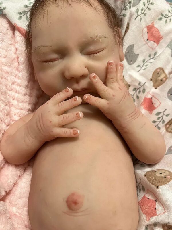 Faith full body silicone baby girl - Image 10